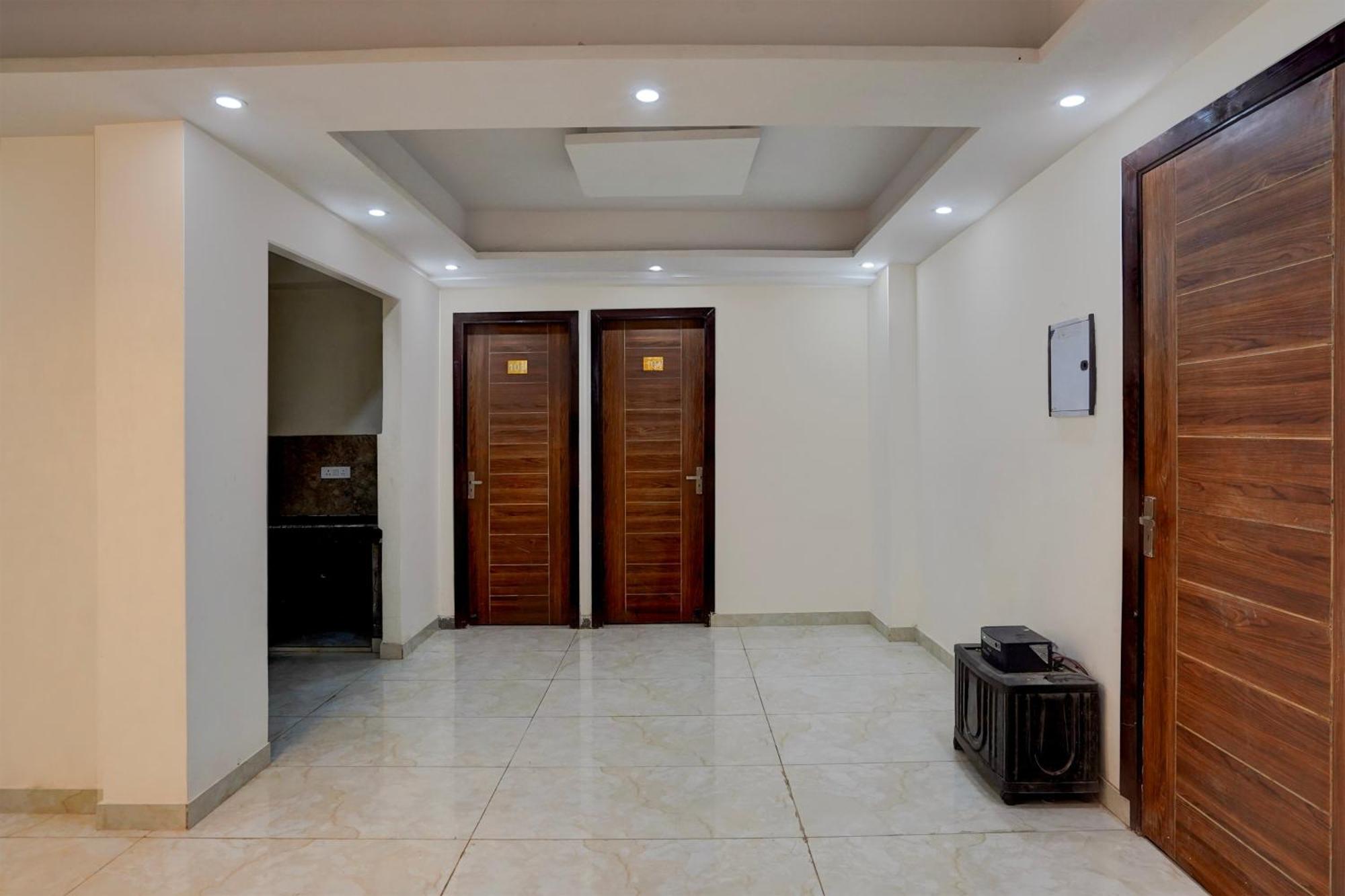 Hotel O R.N Residency Hotel Ghaziabad Exterior foto