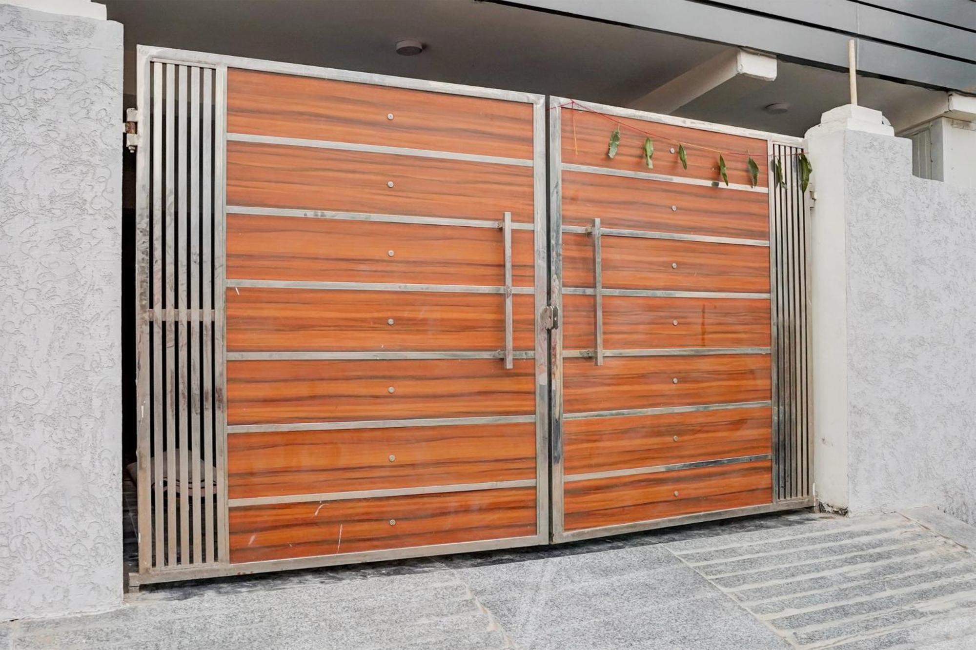 Hotel O R.N Residency Hotel Ghaziabad Exterior foto