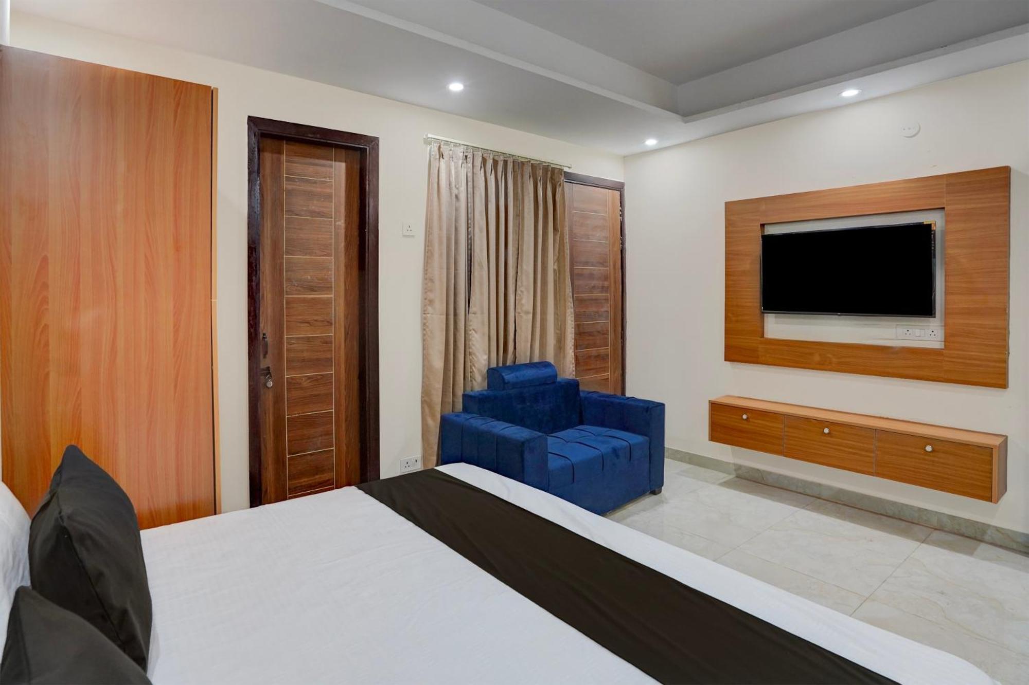 Hotel O R.N Residency Hotel Ghaziabad Exterior foto